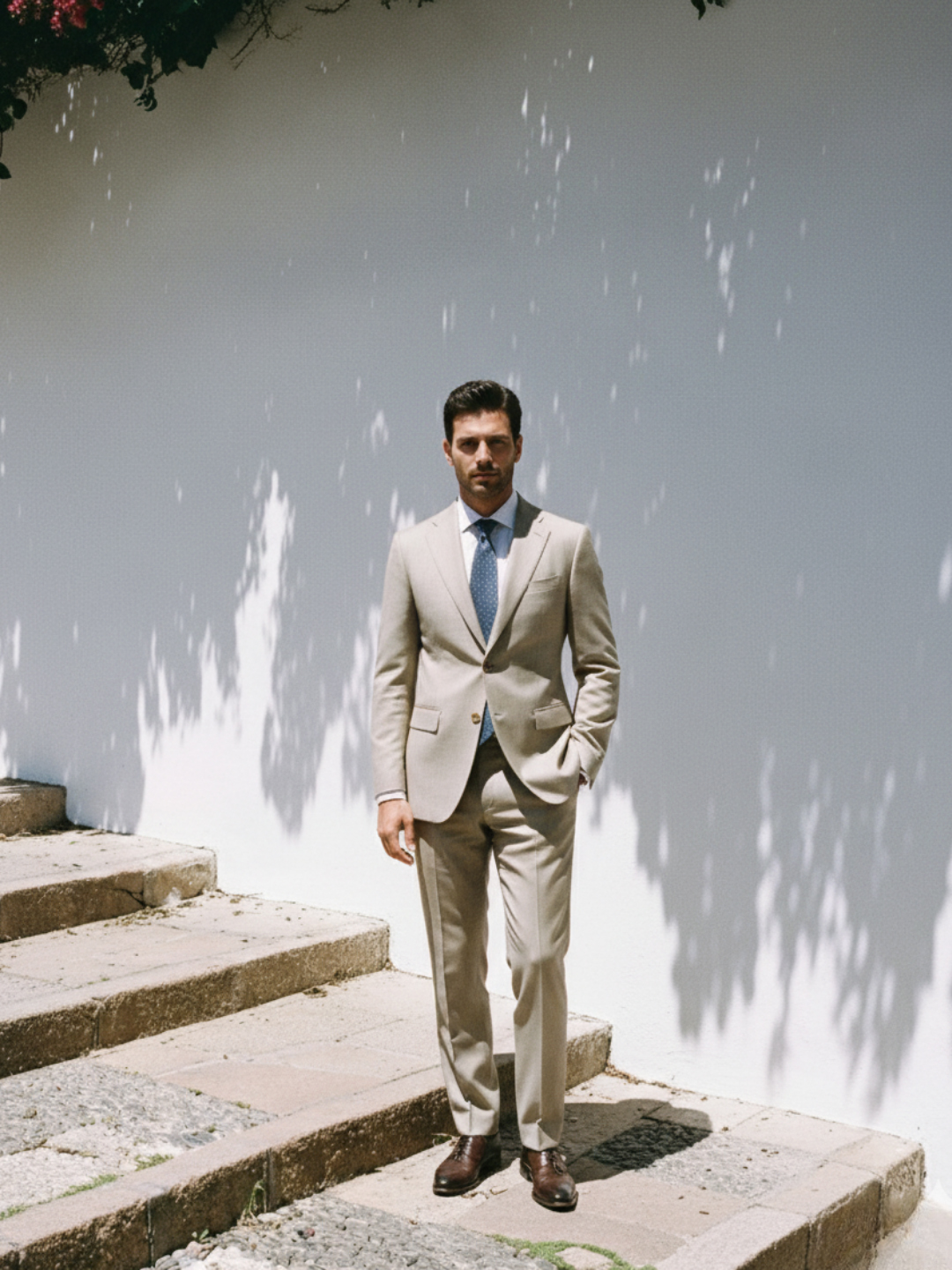 TRAJE BEIGE